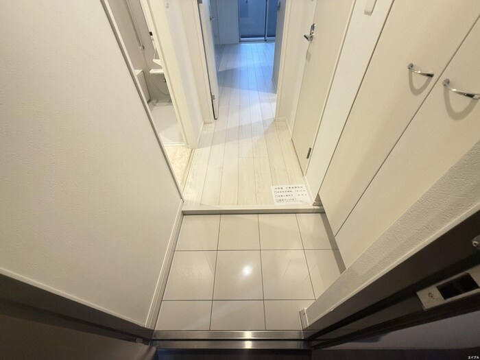 物件内観写真21　(玄関)