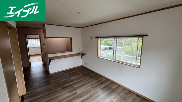 物件内観写真7　(居室)