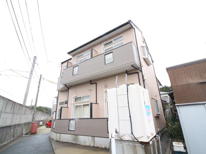 物件外観写真1　(外観写真)