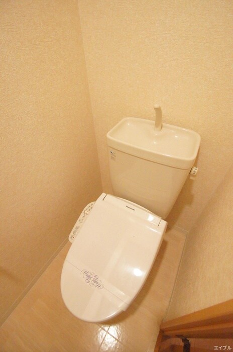 物件内観写真16　(トイレ)