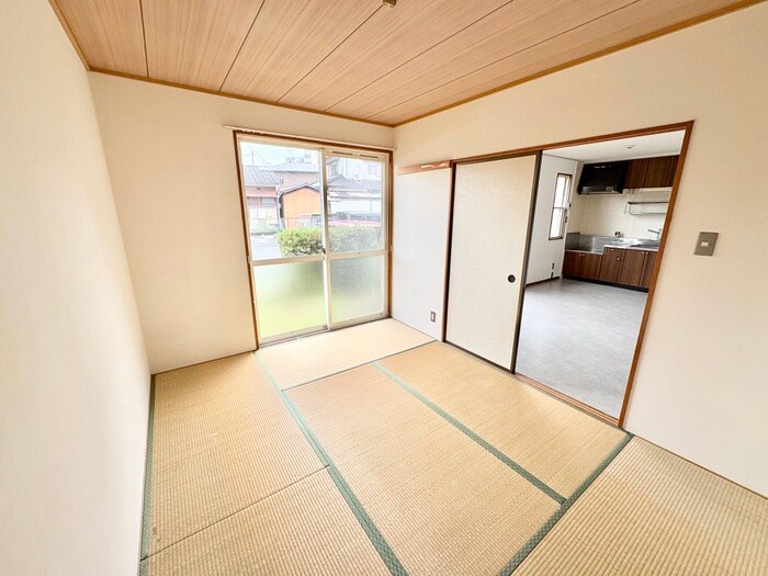 物件内観写真16　(居室)