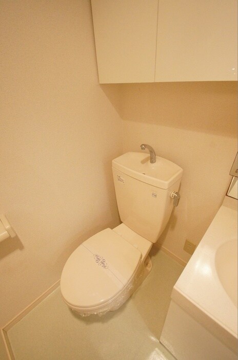 物件内観写真12　(トイレ)