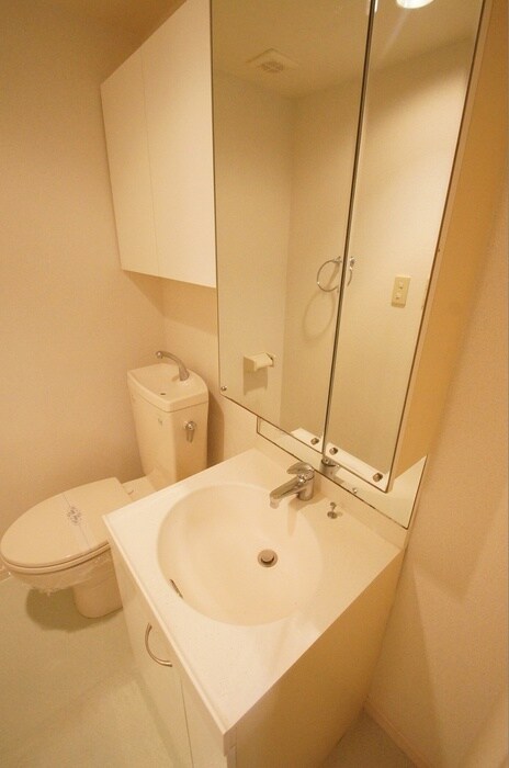 物件内観写真13　(洗面)