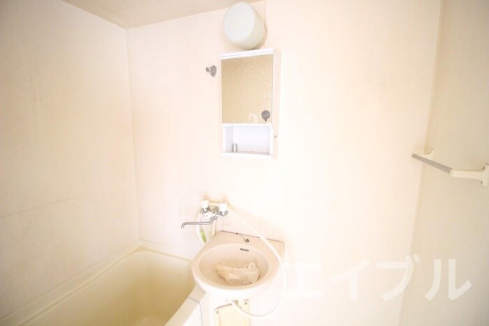 物件内観写真13　(洗面)