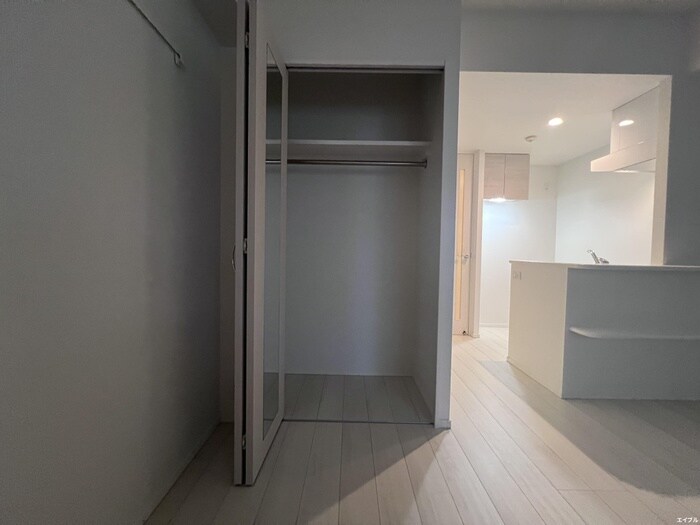 物件内観写真12　(収納)