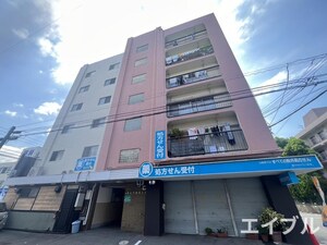 長丘不動産第１ビル外観写真