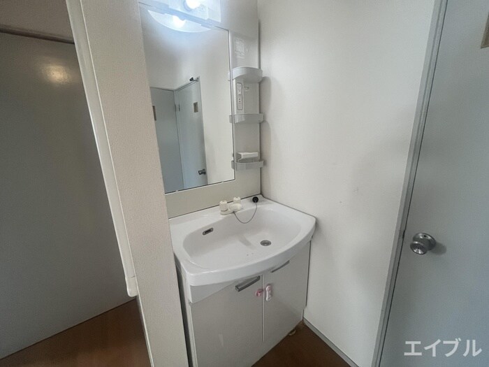 物件内観写真12　(洗面)