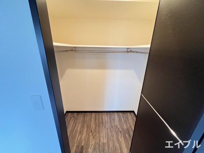 物件内観写真12　(収納)