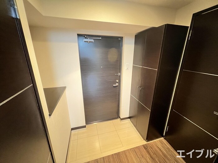 物件内観写真14　(玄関)