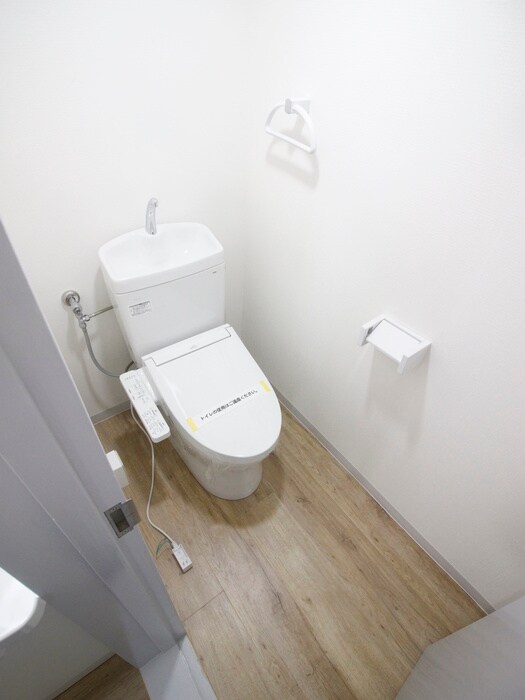 物件内観写真7　(トイレ)