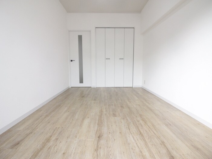 物件内観写真14　(居室)