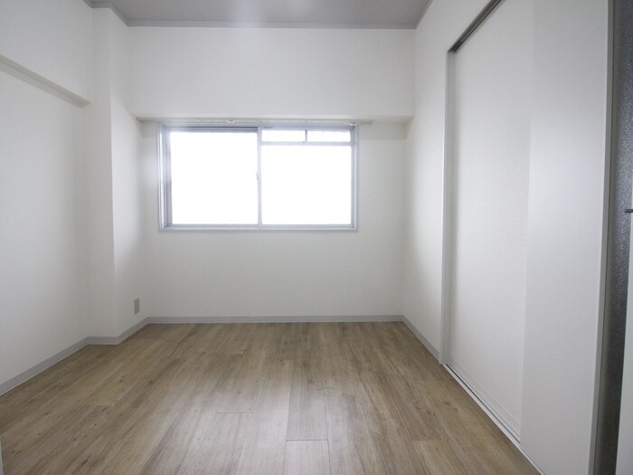 物件内観写真16　(居室)