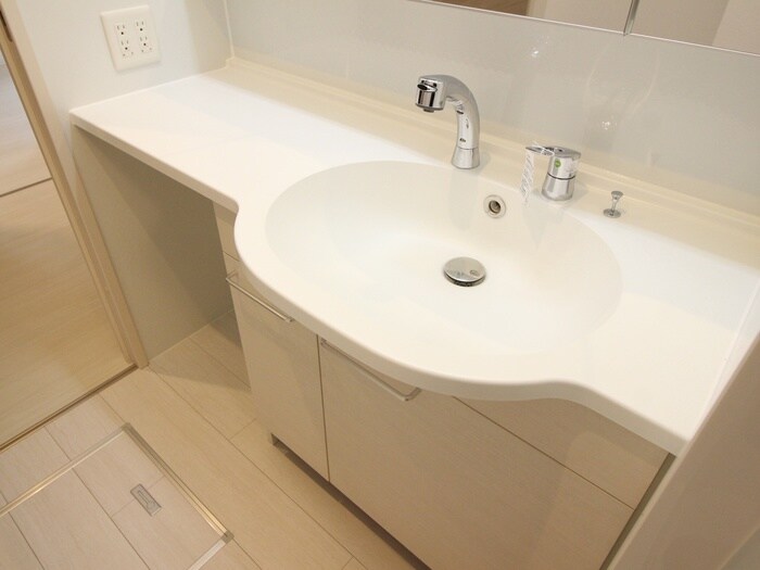 物件内観写真7　(洗面)