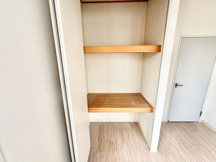 物件内観写真11　(収納)