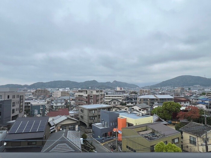 物件内観写真19　(室内からの展望)