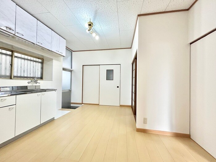 物件内観写真7　(居室)