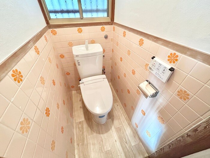 物件内観写真10　(トイレ)