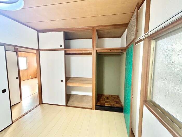 物件内観写真12　(収納)