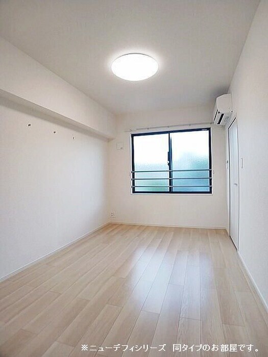 物件内観写真8　(内観写真)