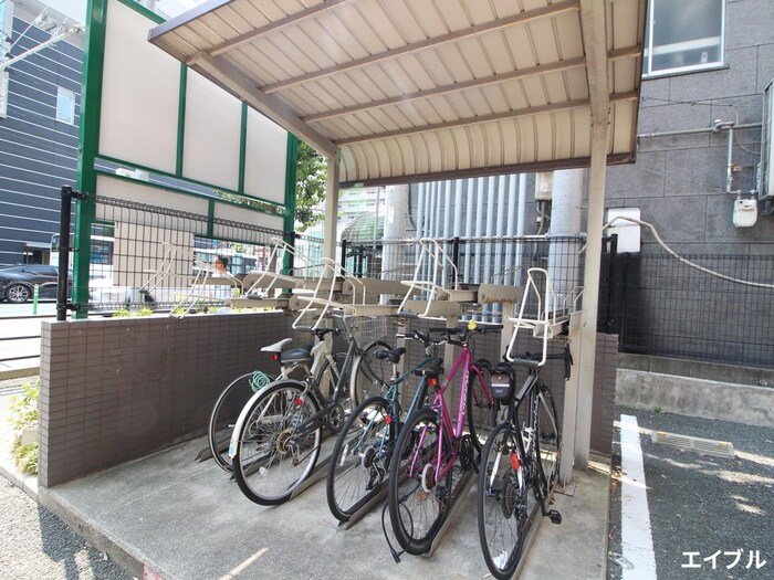 物件外観写真6　(駐輪場)