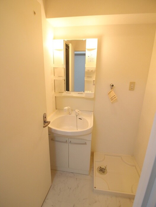 物件内観写真12　(洗面)