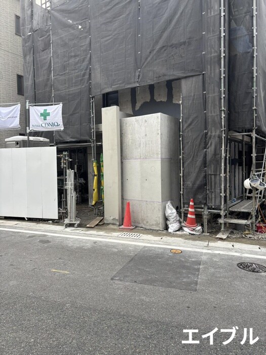 物件外観写真2　(建築中)