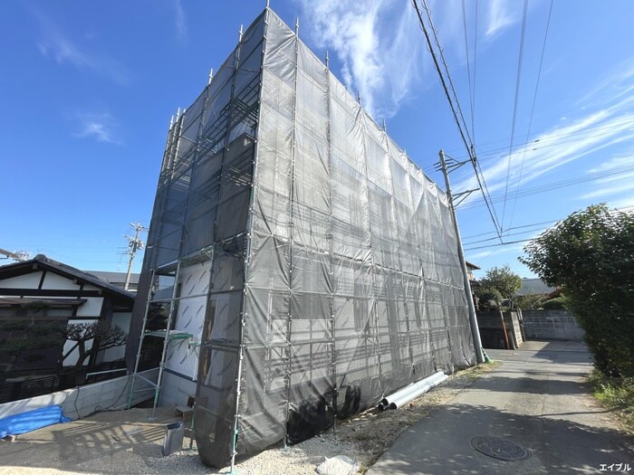 物件外観写真3　(建築中)