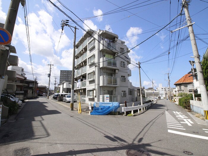 物件外観写真6　(周辺環境)