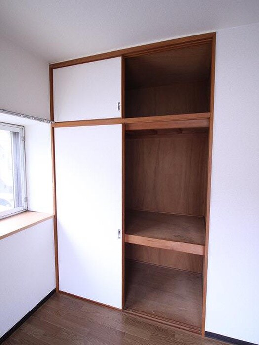 物件内観写真14　(収納)