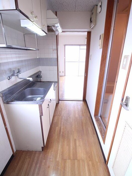 物件内観写真19　(廊下)