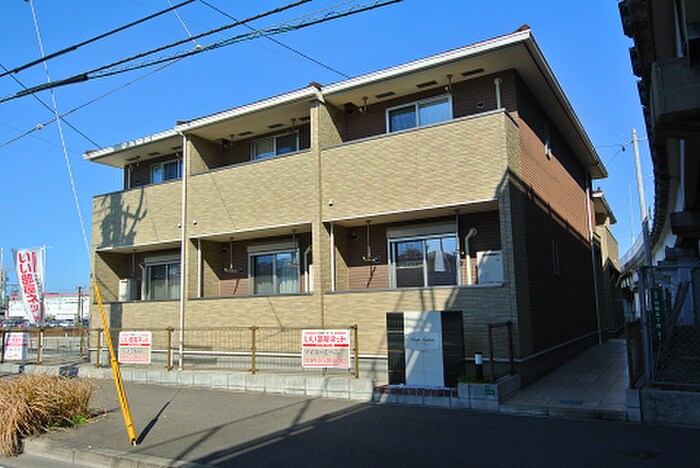 物件外観写真4　(外観写真)