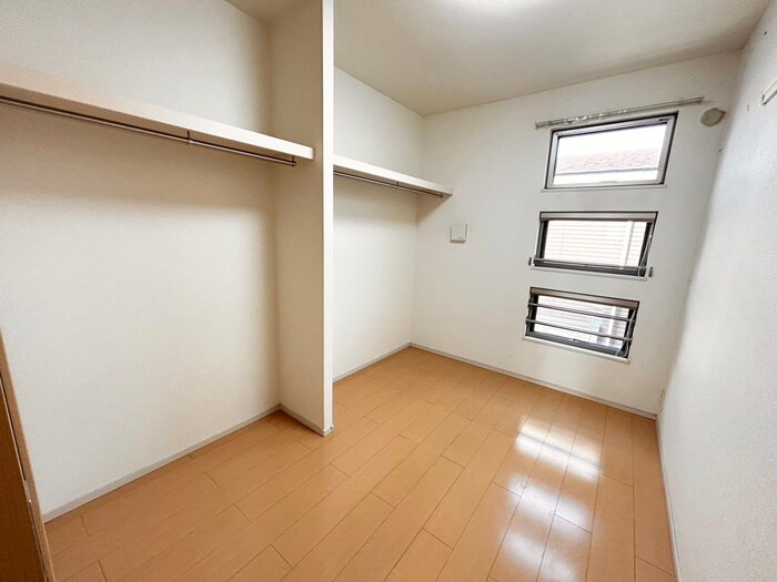 物件内観写真15　(居室)