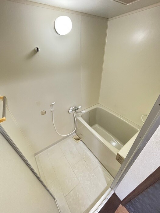 物件内観写真7　(バス／シャワールーム等)