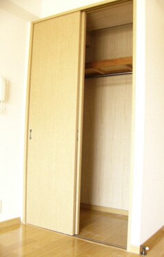 物件内観写真10　(収納)