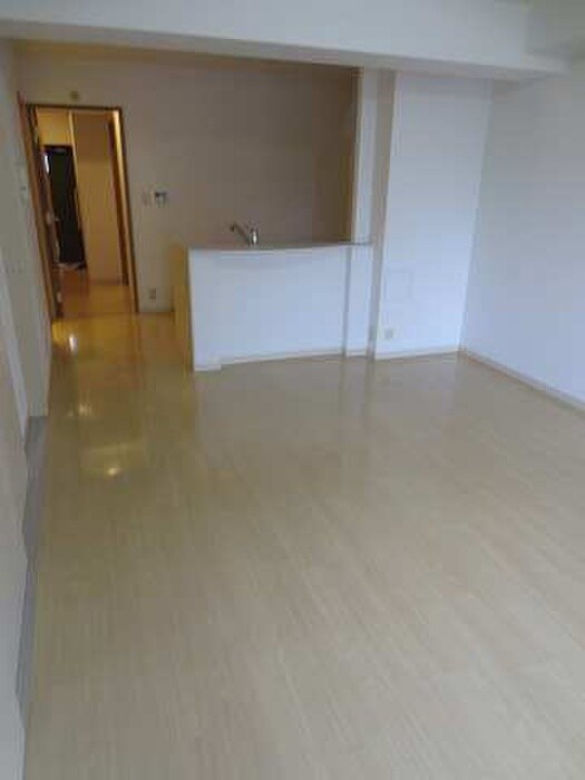 物件内観写真5　(居室)