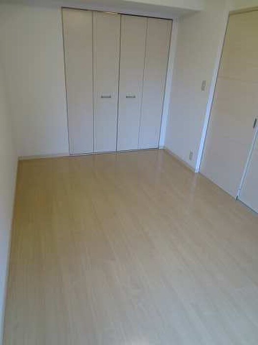 物件内観写真13　(居室)