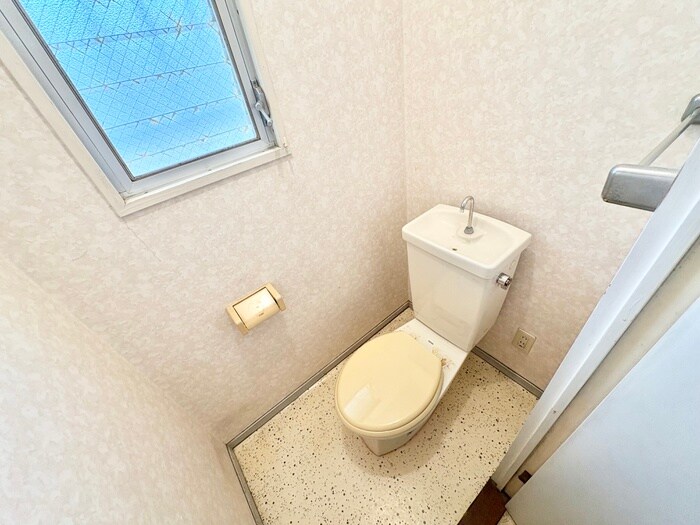 物件内観写真10　(トイレ)