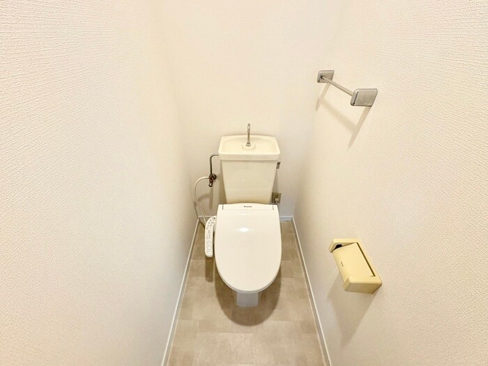 物件内観写真11　(トイレ)