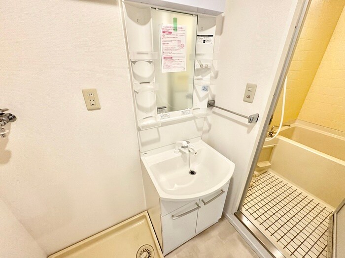 物件内観写真12　(洗面)