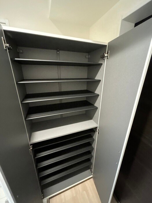 物件内観写真12　(靴箱)