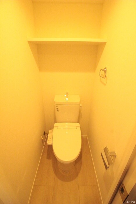 物件内観写真14　(トイレ)