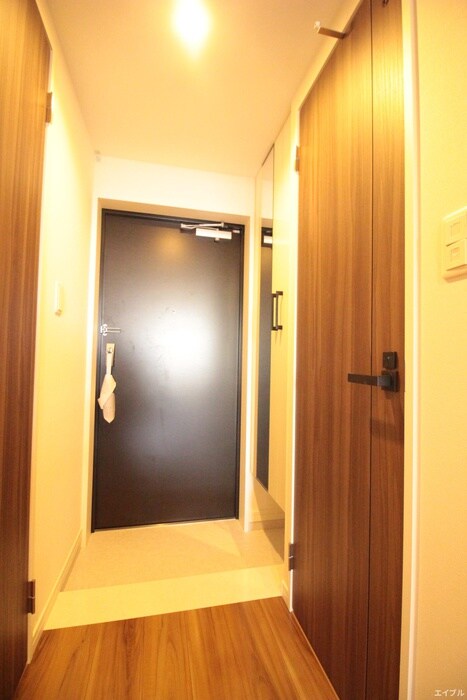 物件内観写真15　(玄関)