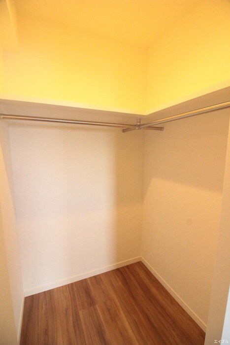 物件内観写真16　(収納)