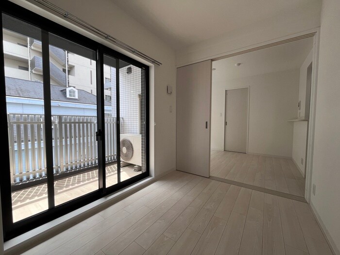 物件内観写真4　(居室)