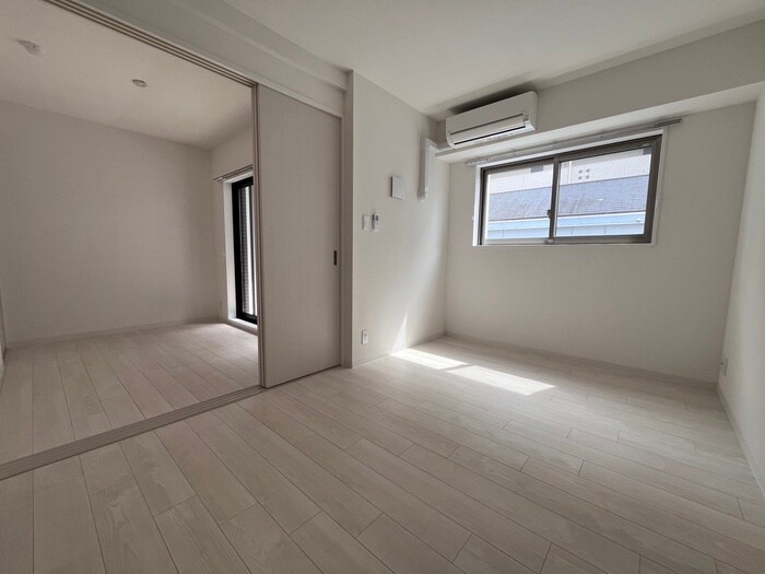 物件内観写真6　(居室)