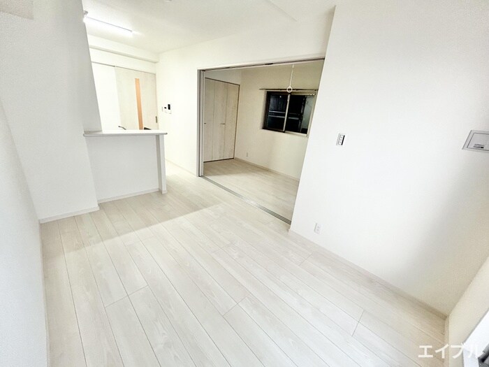 物件内観写真6　(居室)