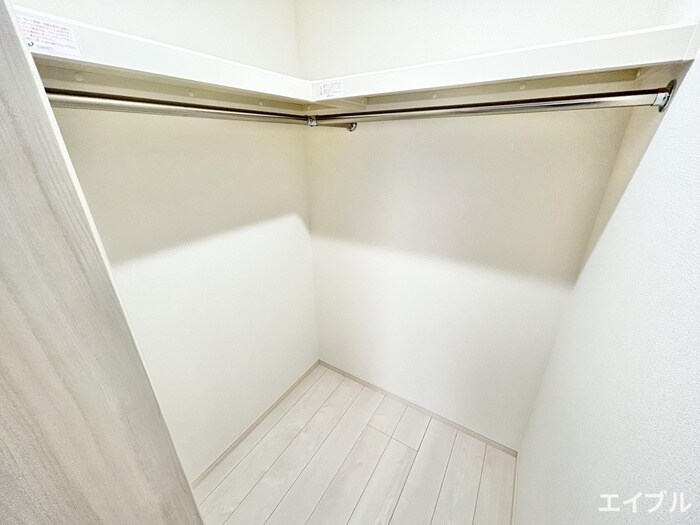 物件内観写真12　(収納)