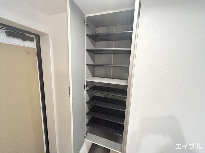 物件内観写真14　(靴箱)