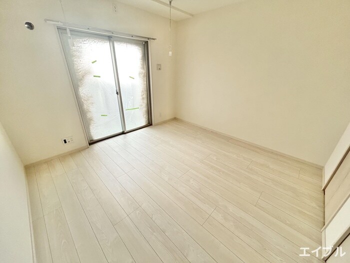 物件内観写真16　(居室)