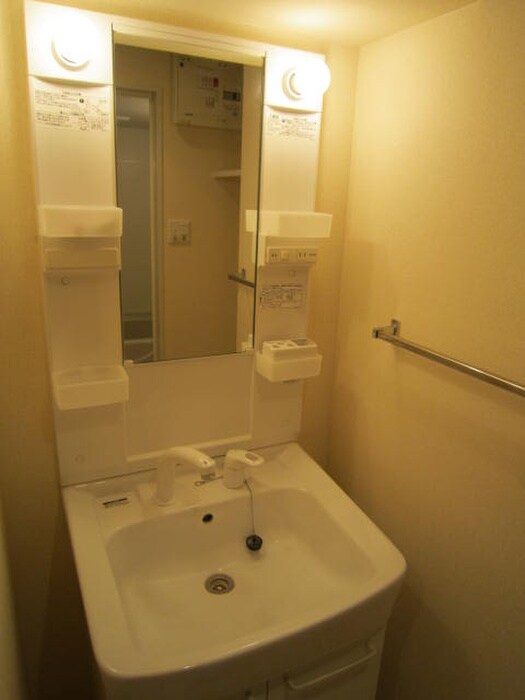 物件内観写真15　(洗面)